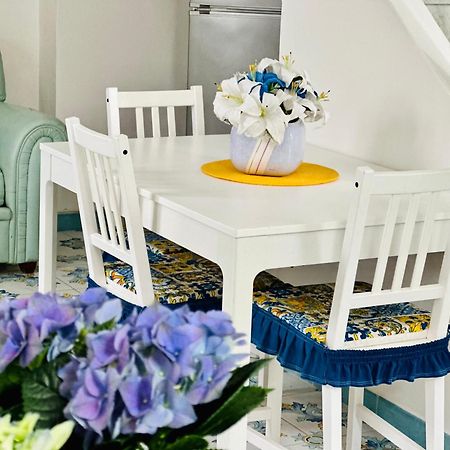 Blue Apartment Forio  Bagian luar foto