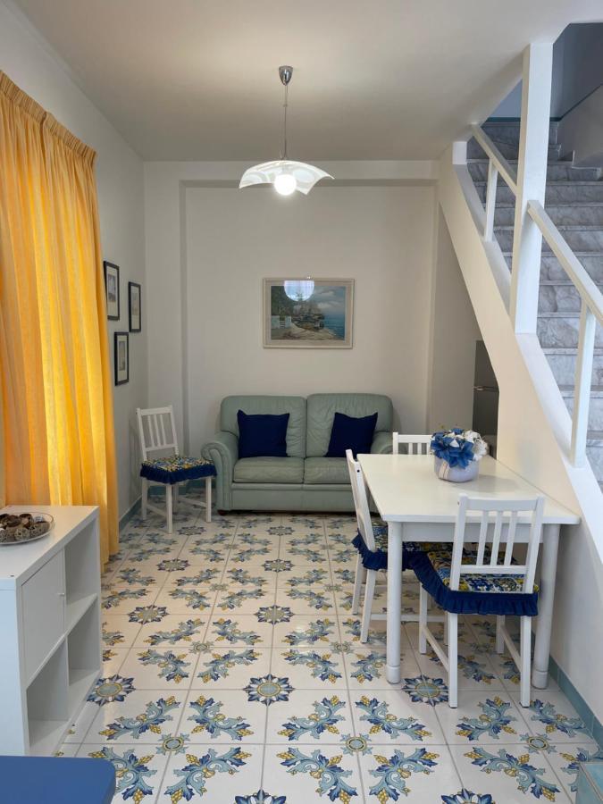 Blue Apartment Forio  Bagian luar foto
