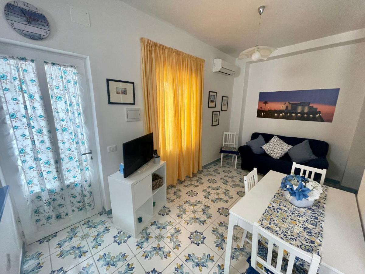 Blue Apartment Forio  Bagian luar foto